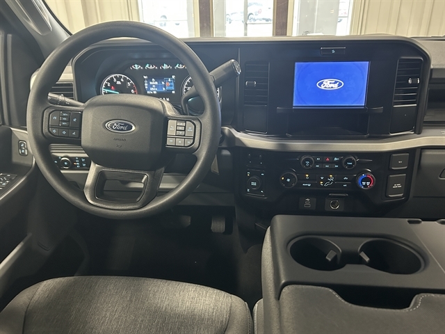 2026 Ford F-350 XL photo 2