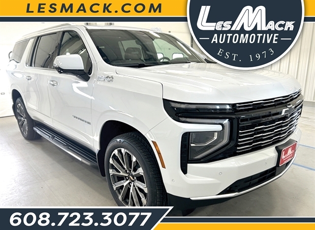 2026 Chevrolet Suburban RST 4WD's photo