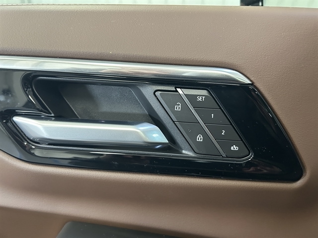 2026 Chevrolet Suburban High Country - Photo 27