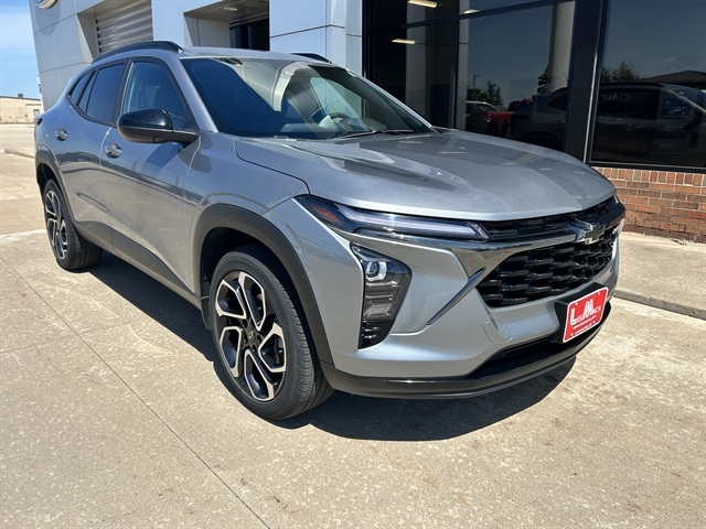 2025 Chevrolet Trax 2RS's photo