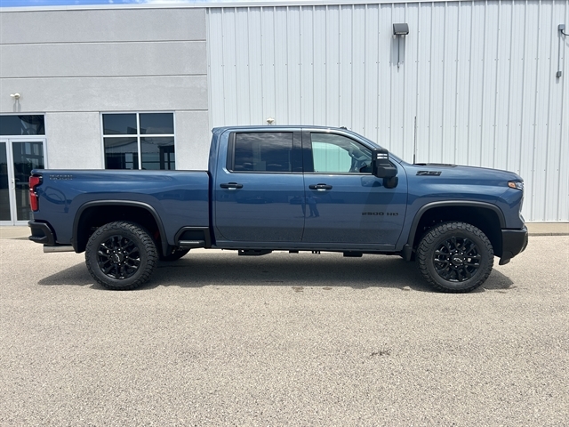 2026 Chevrolet Silverado 2500 HD LTZ - Photo 3
