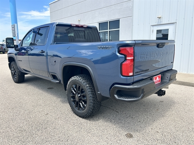 2026 Chevrolet Silverado 2500 HD LTZ - Photo 8