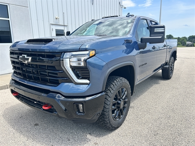2026 Chevrolet Silverado 2500 HD LTZ - Photo 10