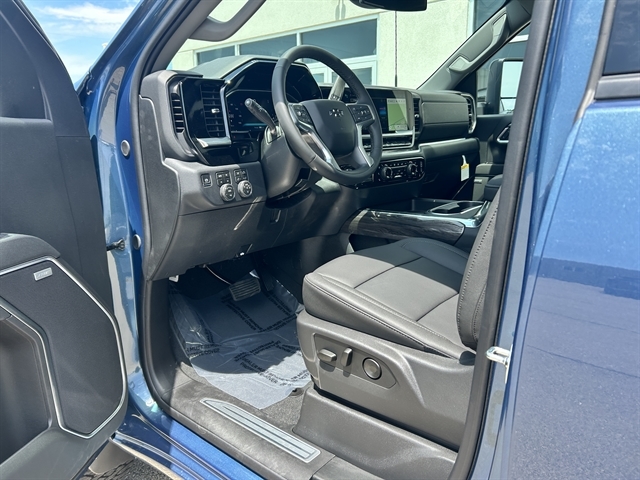 2026 Chevrolet Silverado 2500 HD LTZ - Photo 21