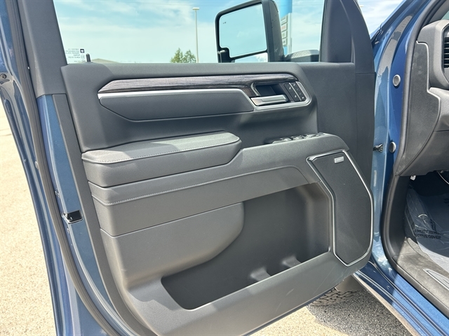 2026 Chevrolet Silverado 2500 HD LTZ - Photo 22
