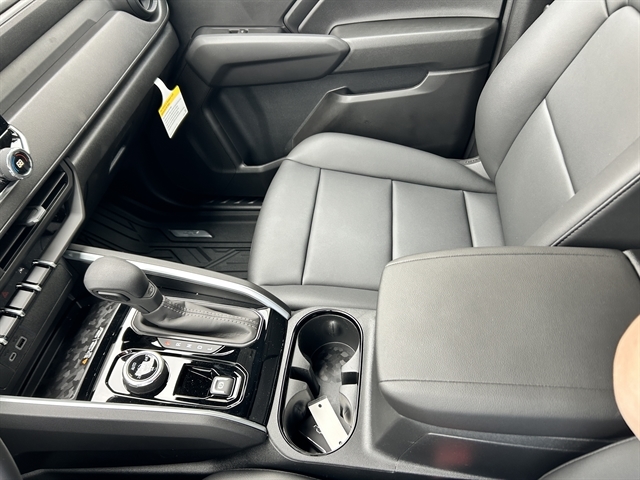 2026 Chevrolet Colorado Trail Boss - Photo 35