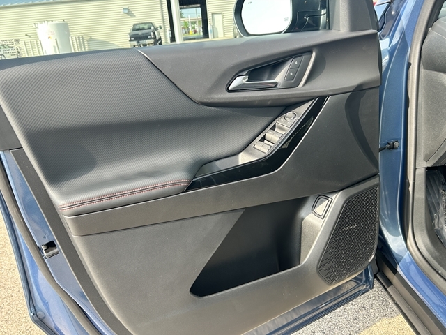2027 Chevrolet Equinox RS - Photo 20