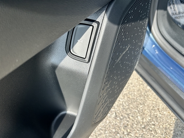 2027 Chevrolet Equinox RS - Photo 22
