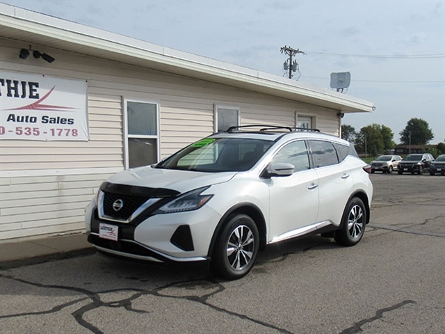 2019 Nissan Murano SV photo 2