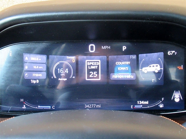 2024 Jeep Grand Wagoneer L Series III - Photo 24