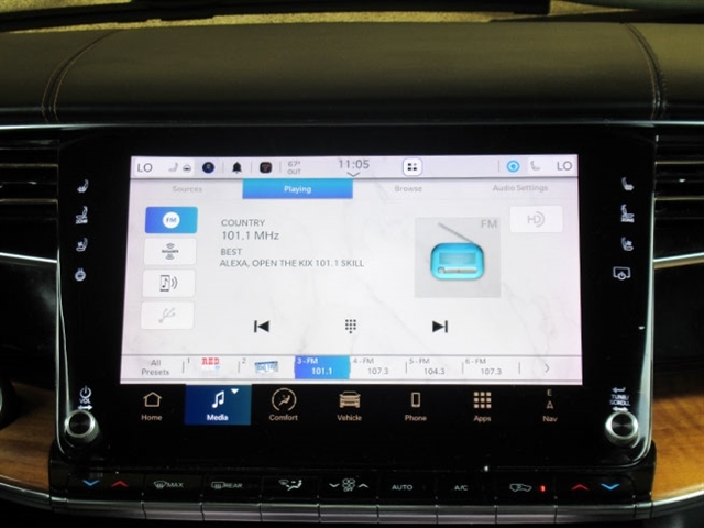 2024 Jeep Grand Wagoneer L Series III - Photo 25