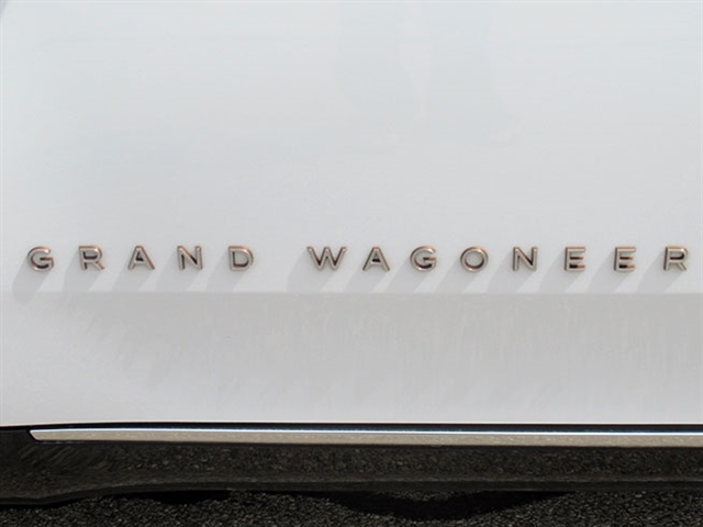 2024 Jeep Grand Wagoneer L Series III - Photo 43