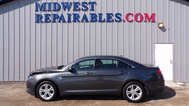 2018 Ford Taurus SEL