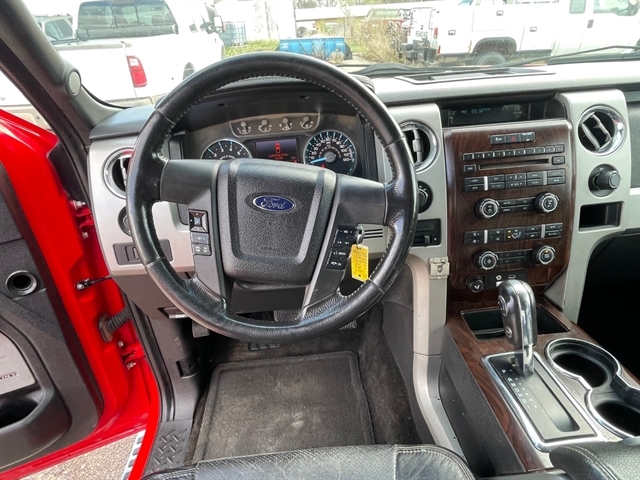 2012 Ford F-150 Lariat - Photo 2