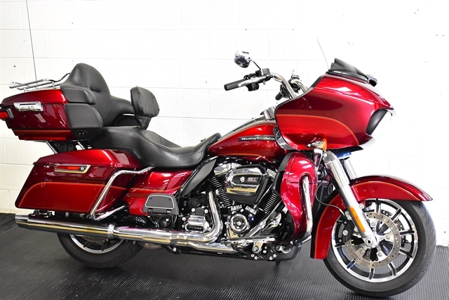 Stock H68257 USED 2017 HARLEY DAVIDSON FLTRU ROAD GLIDE ULTRA