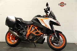 2019 KTM 1290 SUPER DUKE GT