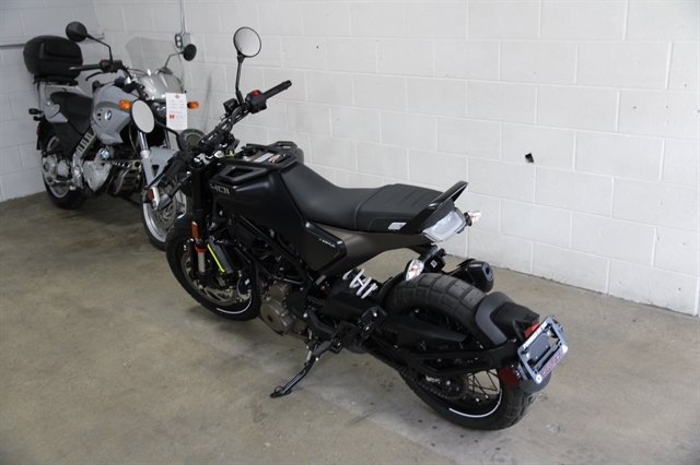 Stock# M01098-1 USED 2023 HUSQVARNA Svartpilen 401 | Lakewood