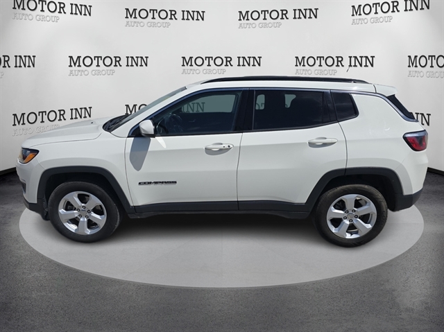 Used 2018 Jeep Compass Latitude with VIN 3C4NJDBBXJT325929 for sale in Carroll, IA