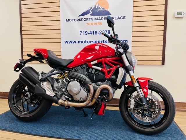 2018 DUCATI Monster 1200