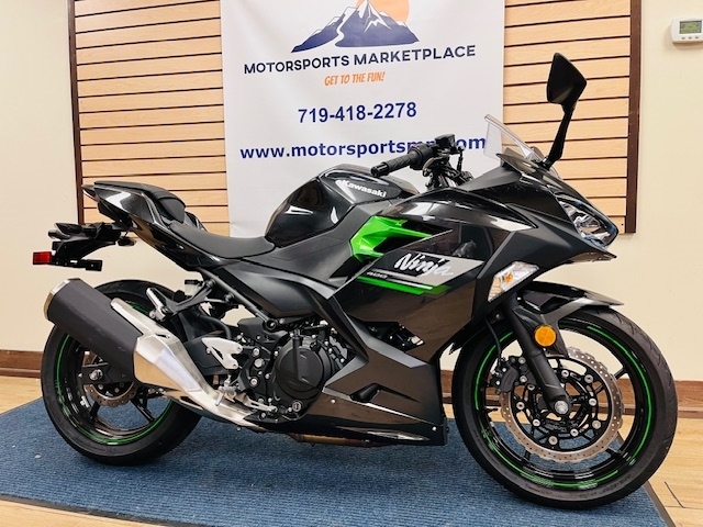 2023 KAWASAKI Ninja 400