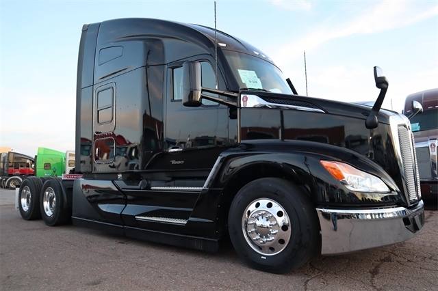 Stock# 353509 NEW 2024 KENWORTH T680 | Sioux Falls, South Dakota