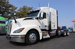 2025 KENWORTH T680