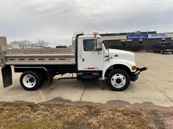 1998 INTERNATIONAL 4700