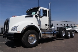 2026 KENWORTH T880