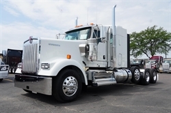 2026 KENWORTH W900L