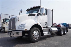 2022 KENWORTH T880