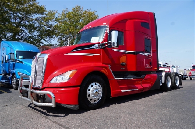 2022 KENWORTH T680