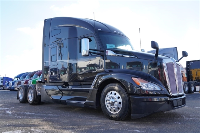 Stock# JDWC3725 USED 2024 KENWORTH T680 | Sioux Falls, South