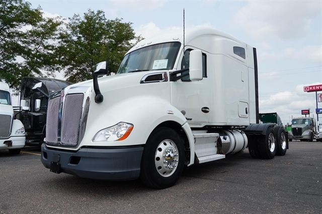 2022 KENWORTH T680