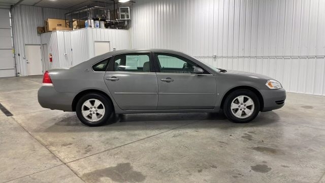 2008 Chevrolet Impala LT - Photo 9