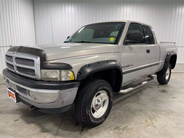 2001 Dodge Ram Pickup - Photo 14