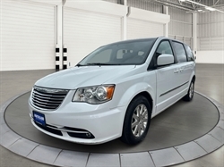 2016 Chrysler Town & Country