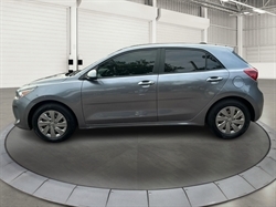 2020 Kia Rio 5-Door