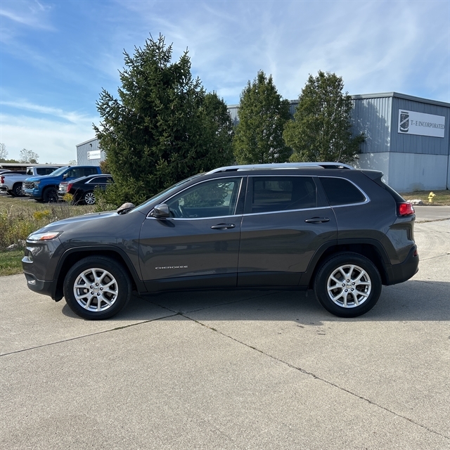2017 Jeep Cherokee