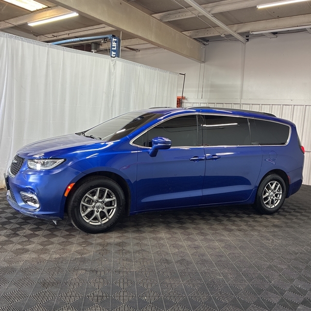 2021 Chrysler Pacifica Touring