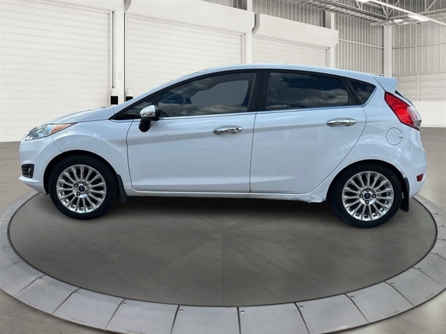 2015 Ford Fiesta Titanium Hatch's photo