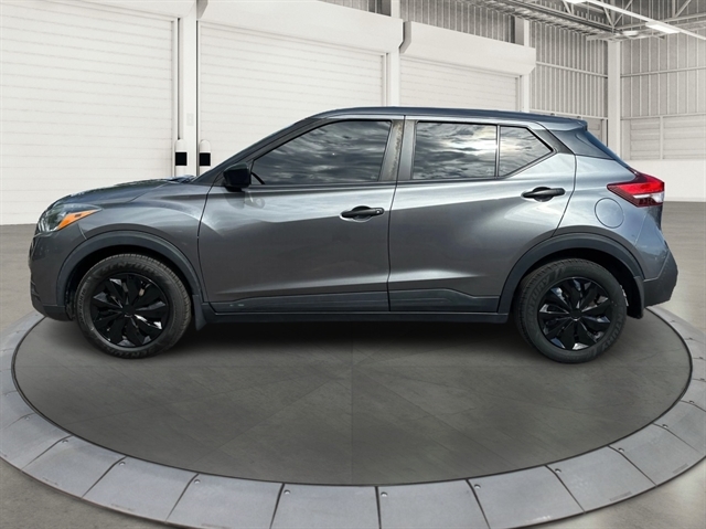2020 Nissan Kicks