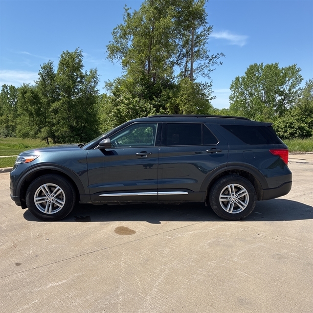 2020 Ford Explorer XLT 4WD's photo