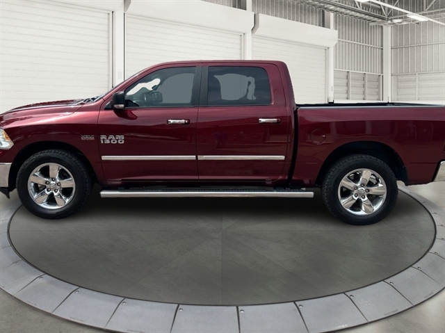 2017 RAM 1500 Big Horn 4x4 Crew Cab 5'7's photo