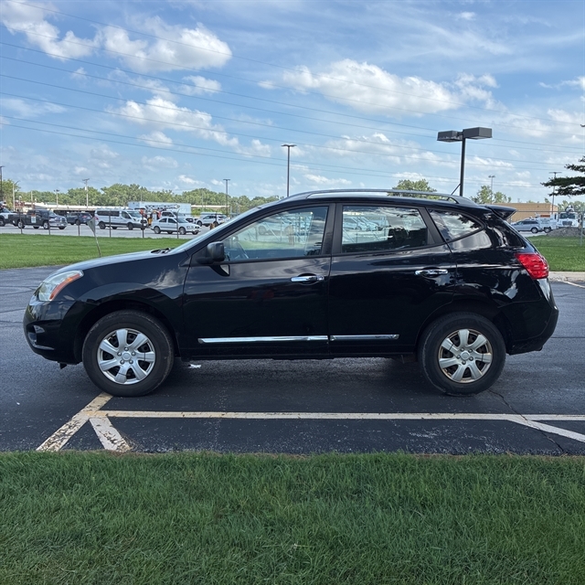 2015 Nissan Rogue Select S AWD's photo