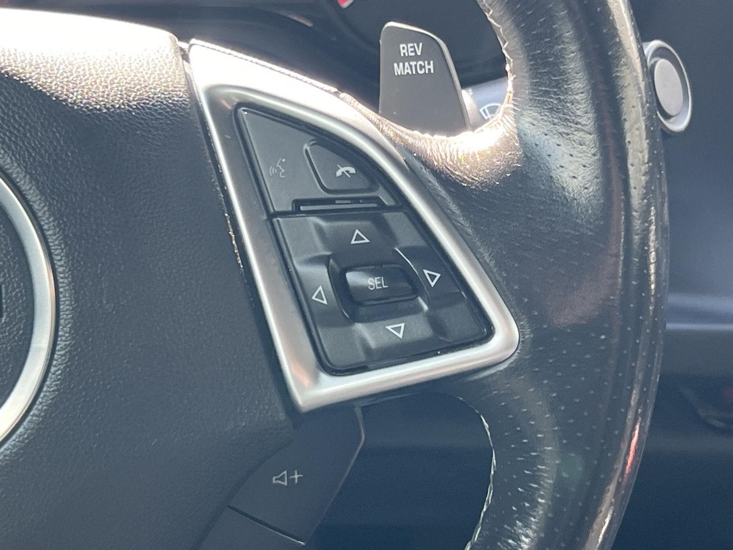 2018 Chevrolet Camaro 1SS photo 11