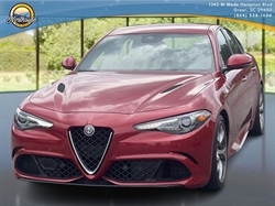 2017 Alfa Romeo Giulia Quadrifoglio