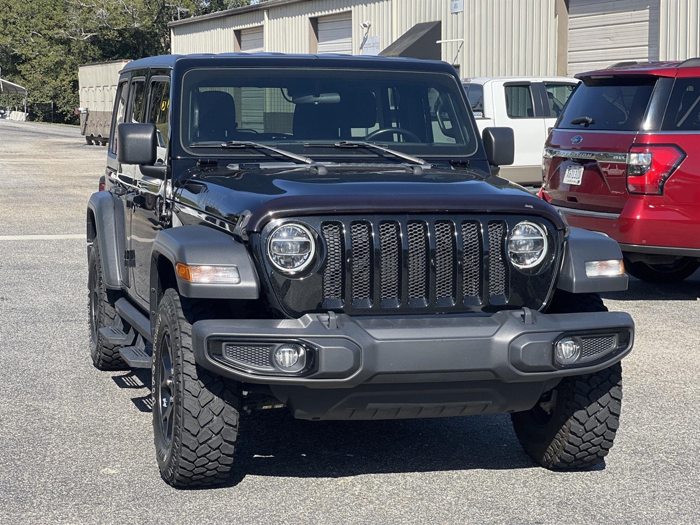 2020 Jeep Wrangler Unlimited Willys photo 2