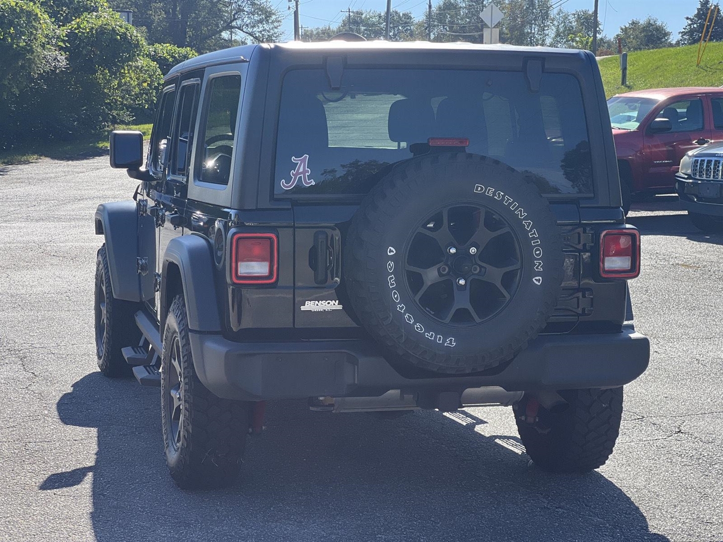 2020 Jeep Wrangler Unlimited Willys photo 3