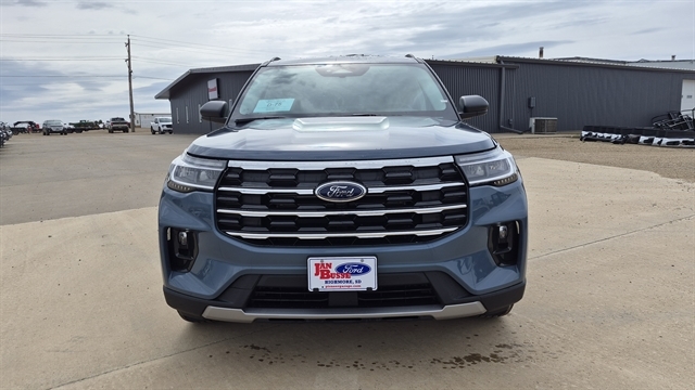 2026 Ford Explorer Active 4WD's photo