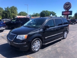 2010 CHRYSLER TOWN & COUNTRY